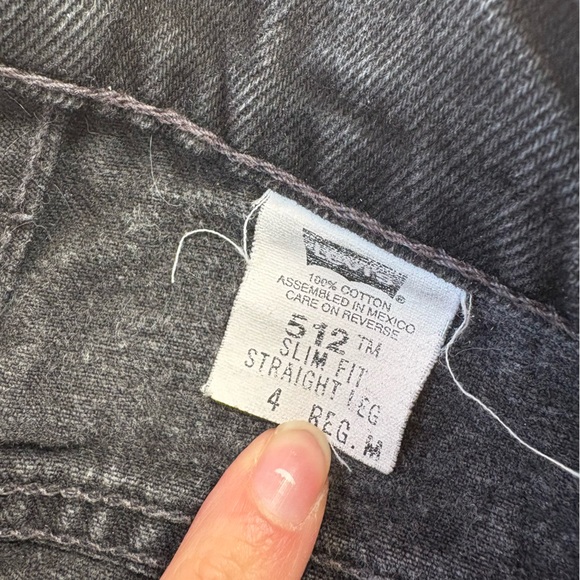 Vintage Levi’s 512 Black Denim Straight Leg Jeans - Picture 7 of 11
